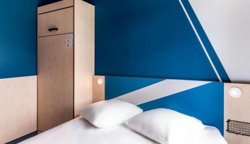 Standard Room - 1 Double bed and 1 Single bed