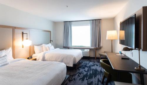 Queen Room with City View