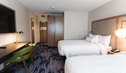 Double Queen Room with River View