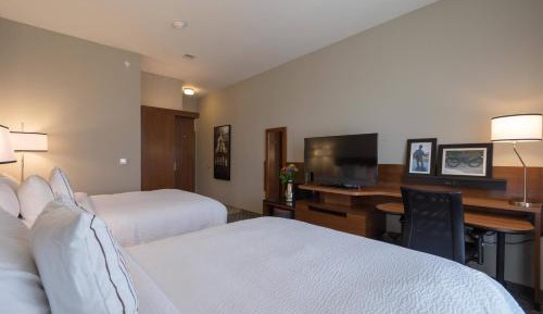 Double Queen Room