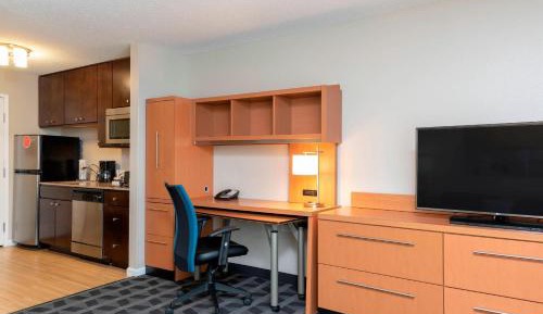 One-Bedroom Suite with Sofa Bed