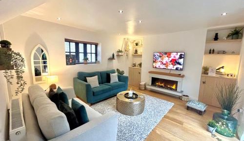 One-Bedroom House