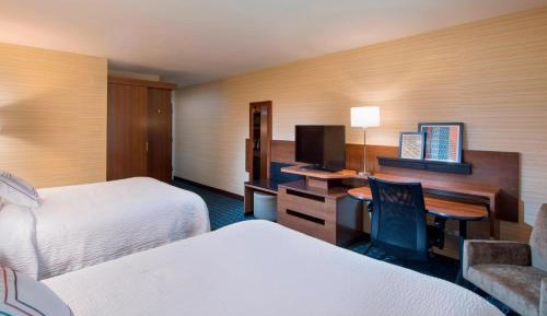 Queen Room with Two Queen Beds and City View