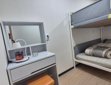 Standard Twin Room with Shared Bathroom