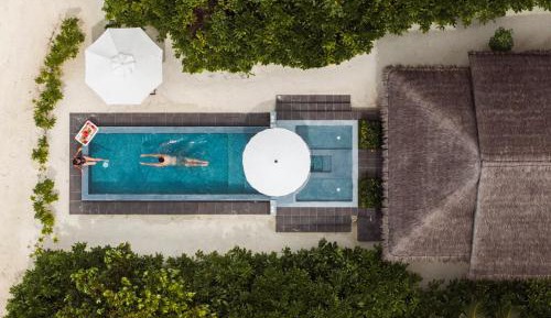 Romantic Beach Pool Villa