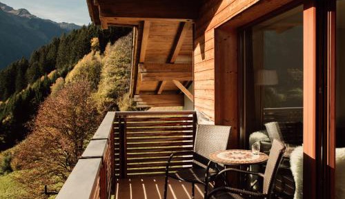 Two-Bedroom Apartment with Balcony