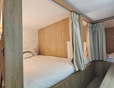 Standard Single Room with Shared Bathroom
