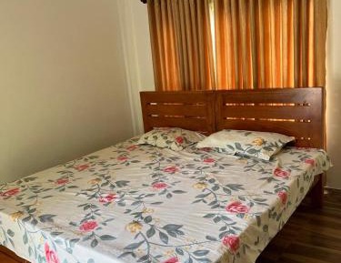 Room #1187917602