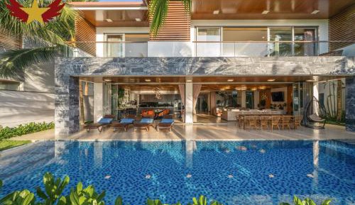 Villa with Sea View