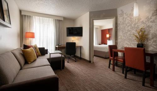 One-Bedroom Suite