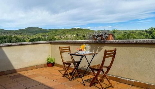 Two-Bedroom Apartment with Terrace