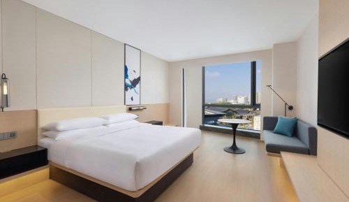 Selective King Room