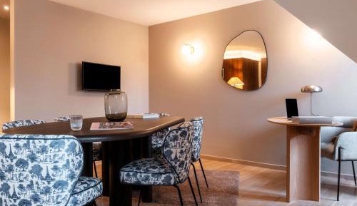 Standard Suite with Sofa