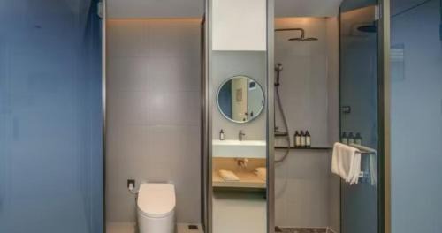 Superior Deluxe Double or Twin Room 