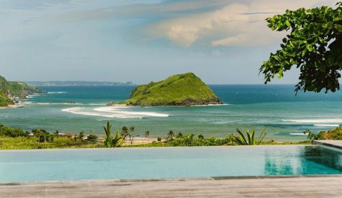 Villa with Sea View
