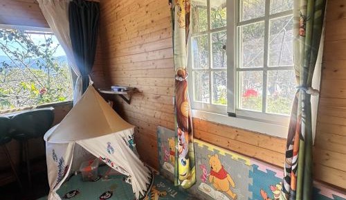 Quadruple Room with Mountain View