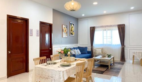 Two-Bedroom Deluxe Apartment