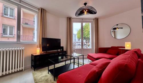 Three-Bedroom Premium Apartment