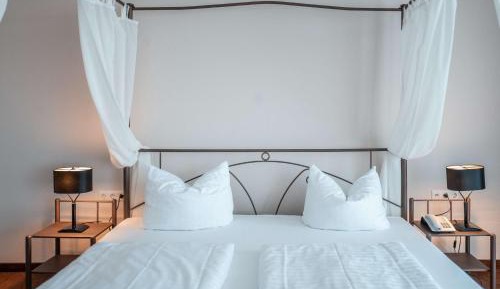 Junior Suite with Balcony