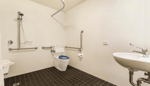 Studio Accessible Apartment
