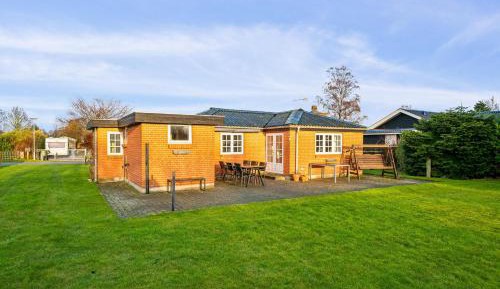 Two-Bedroom Holiday Home