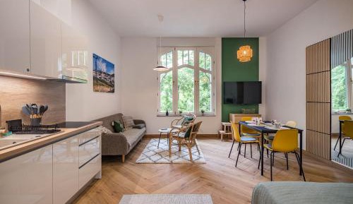 Apartment with Terrace