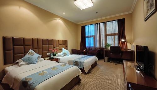 Deluxe Double or Twin Room