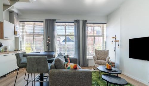 One-Bedroom Apartment - 5B
