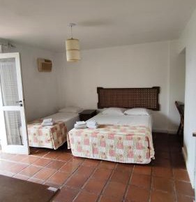 Double or Twin Room with Partial Sea View