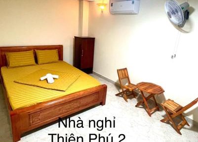 Deluxe Room (2 Adults + 1 Child)
