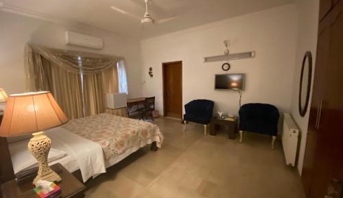 King Room