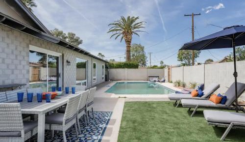Four-Bedroom Holiday Home