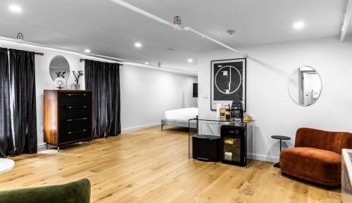 King Room