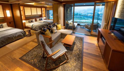 Suite with Spa Bath