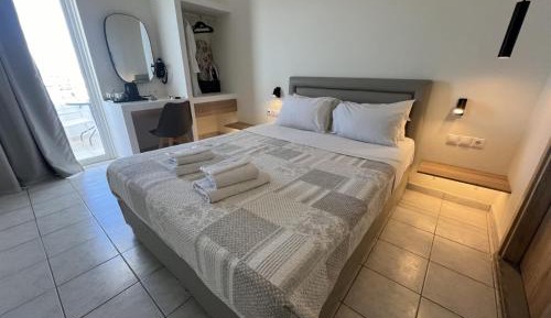 Deluxe Double Room with Sea View