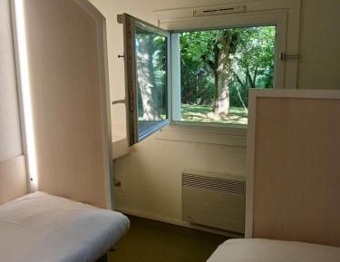 Twin Room with Shared Bathroom