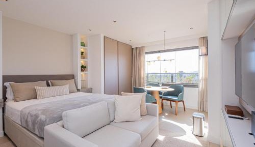 Studio Apartment