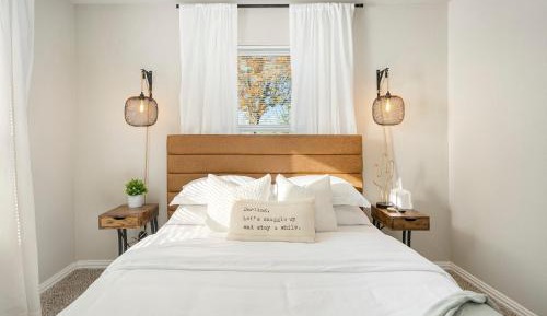 One-Bedroom House