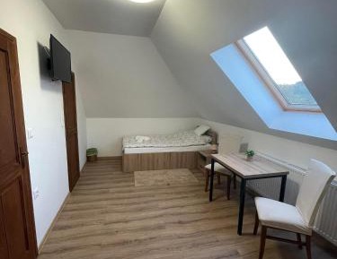 Twin Room with Private Bathroom