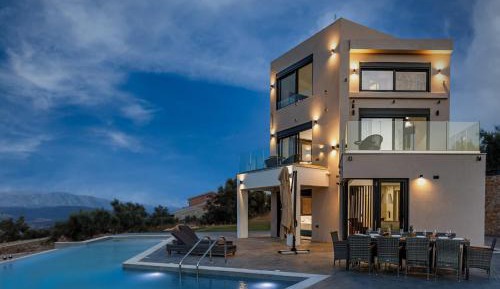 Superior Villa