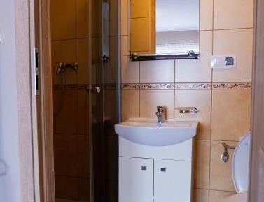 Triple Room with Private Bathroom