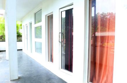 6-Bed Mixed Dormitory Room