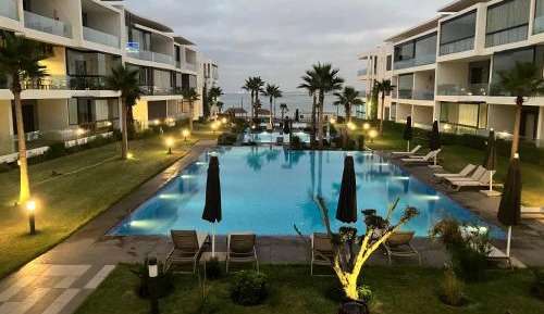 Two-Bedroom Deluxe Apartment with Ocean View