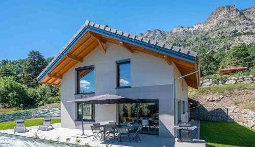 Three-Bedroom Chalet
