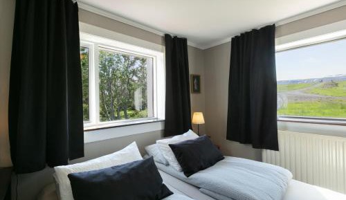Twin Room with Shared Bathroom