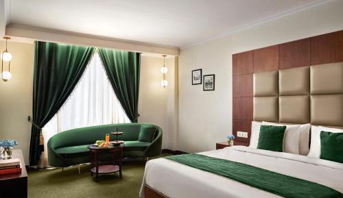 Double Club Room