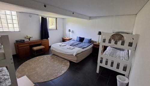 Deluxe Family Room