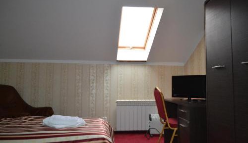 Small Single Room