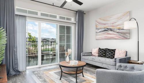 One-Bedroom Apartment