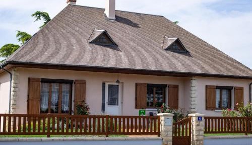 Holiday Home (5 Adults)
